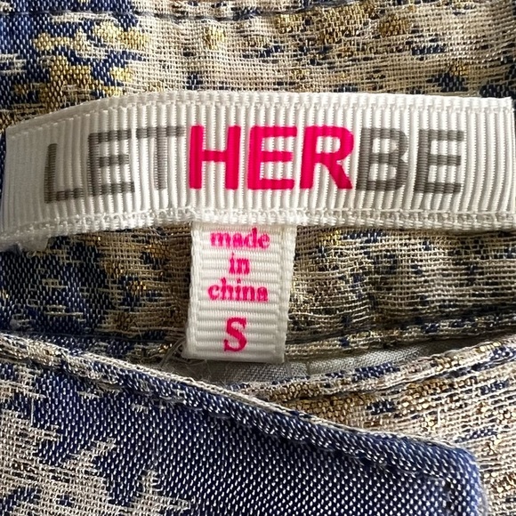 LETHERBE Metallic Lined Short Size S NWT - Picture 3 of 4